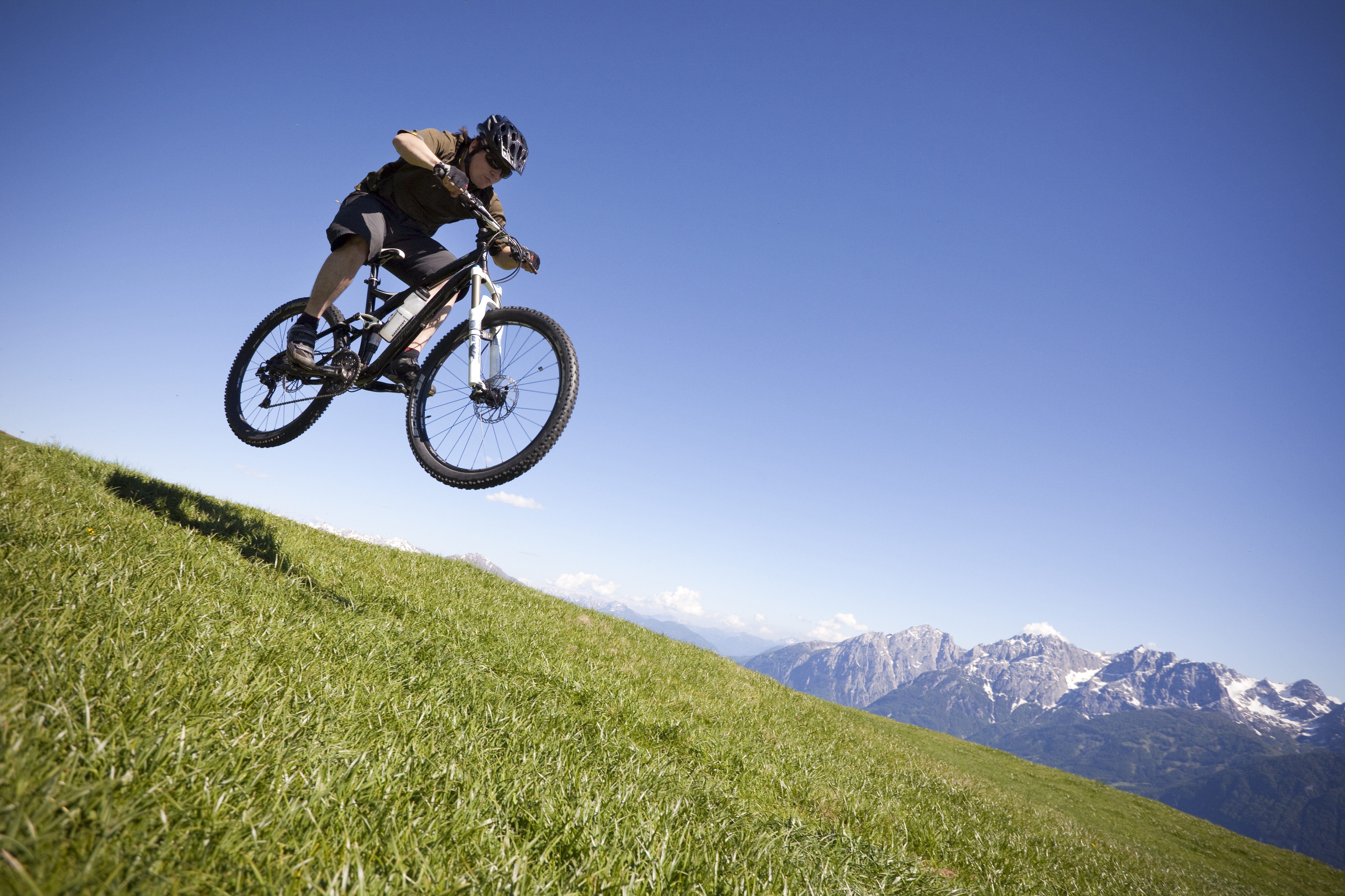 Mountain biking Liberinforma