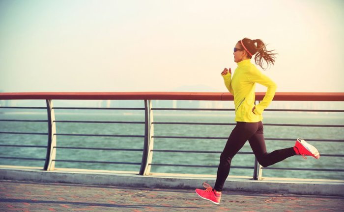 giacca per correre sotto la pioggia