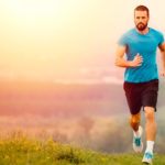 Correre con i pesi fa bene o fa male?