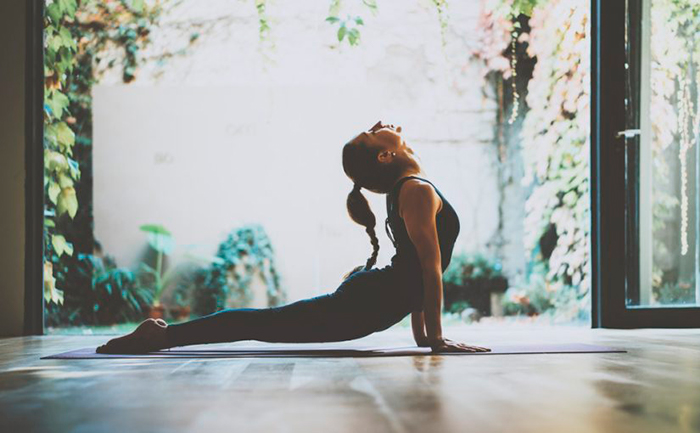 5 ragioni per fare yoga