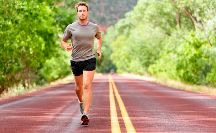 allenamento per prepararsi ad una corsa