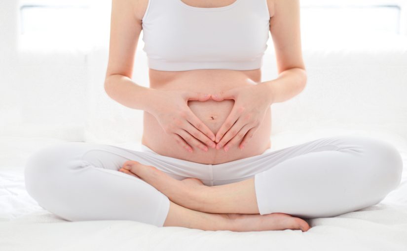 Lo yoga adatto al primo trimestre di gravidanza
